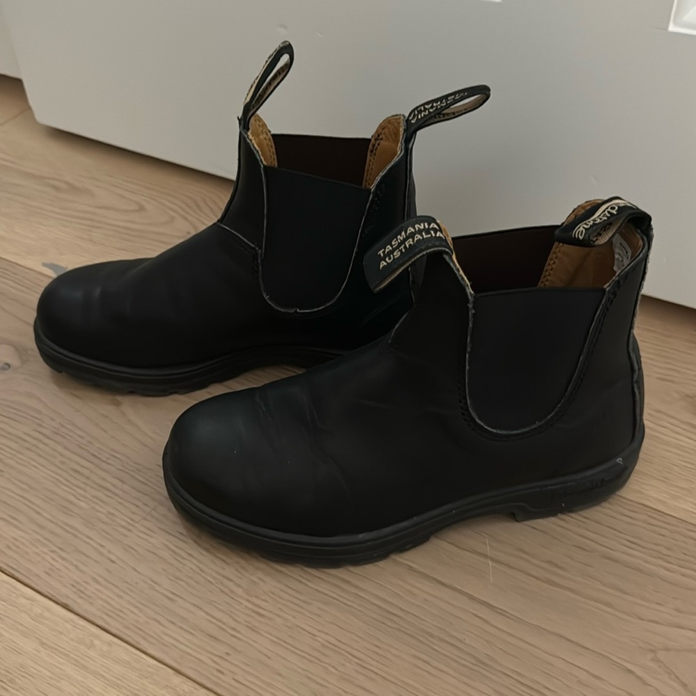 Blundstone Women’s Boots Size 6.5